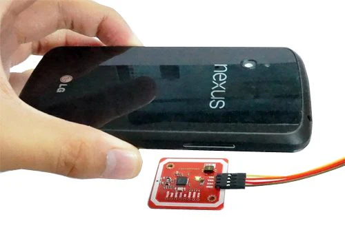 NFC/RFID reader with two transponders - Image 4